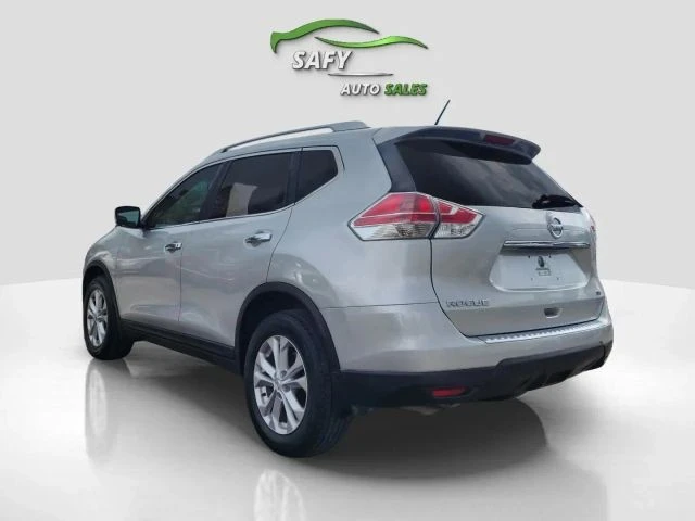 2016 Nissan Rogue - Image 5 of 20