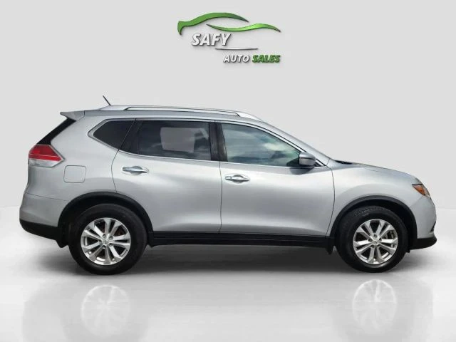 2016 Nissan Rogue - Image 8 of 20