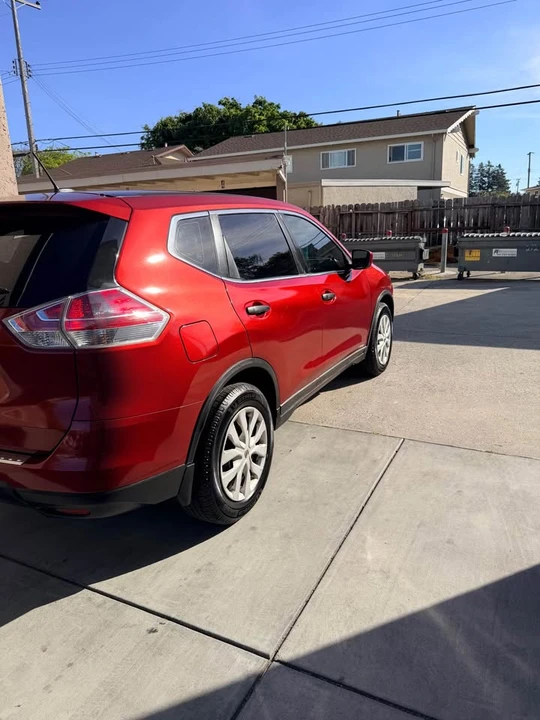 2016 Nissan Rogue - Image 5 of 10
