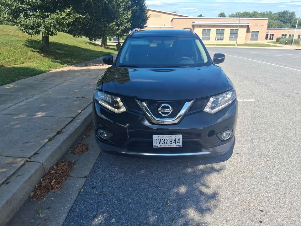 2016 Nissan Rogue - Image 5 of 6