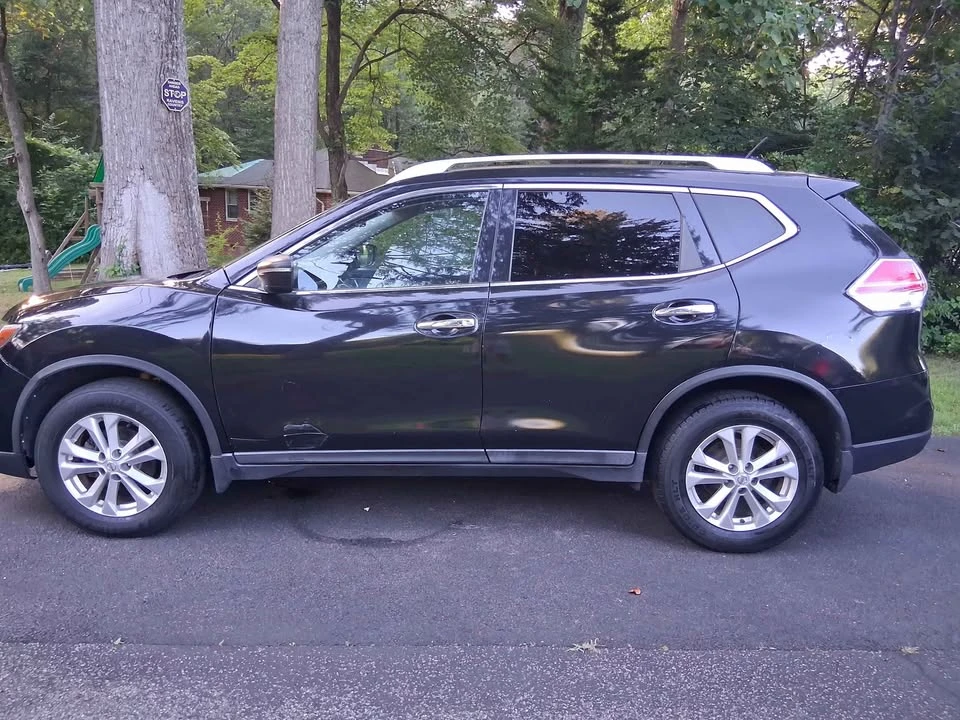 2016 Nissan Rogue - Image 6 of 6