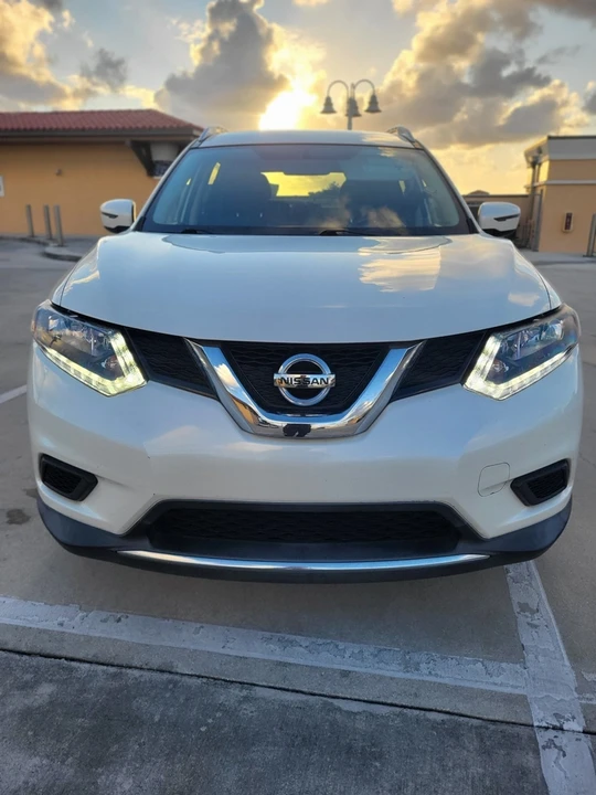 2016 Nissan Rogue - Image 3 of 19
