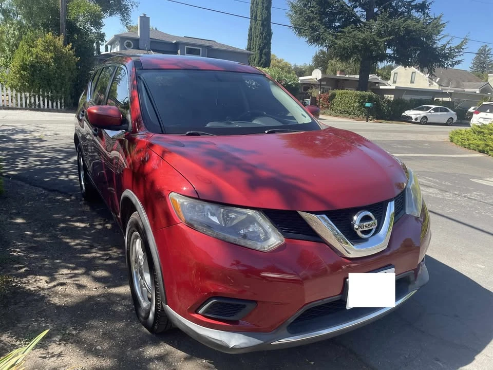 2016 Nissan Rogue - Image 2 of 13