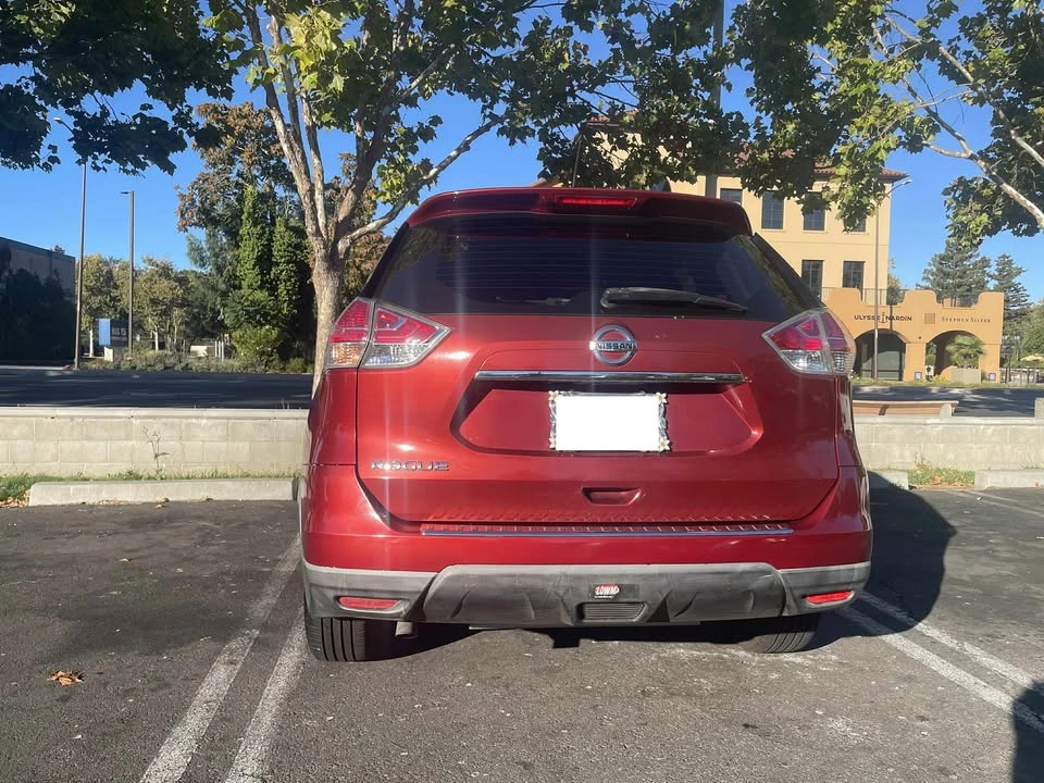 2016 Nissan Rogue - Image 6 of 13