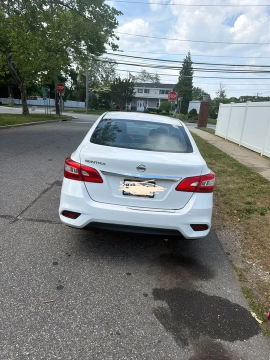 2016 Nissan Sentra 7th Gen - Image 2 of 4