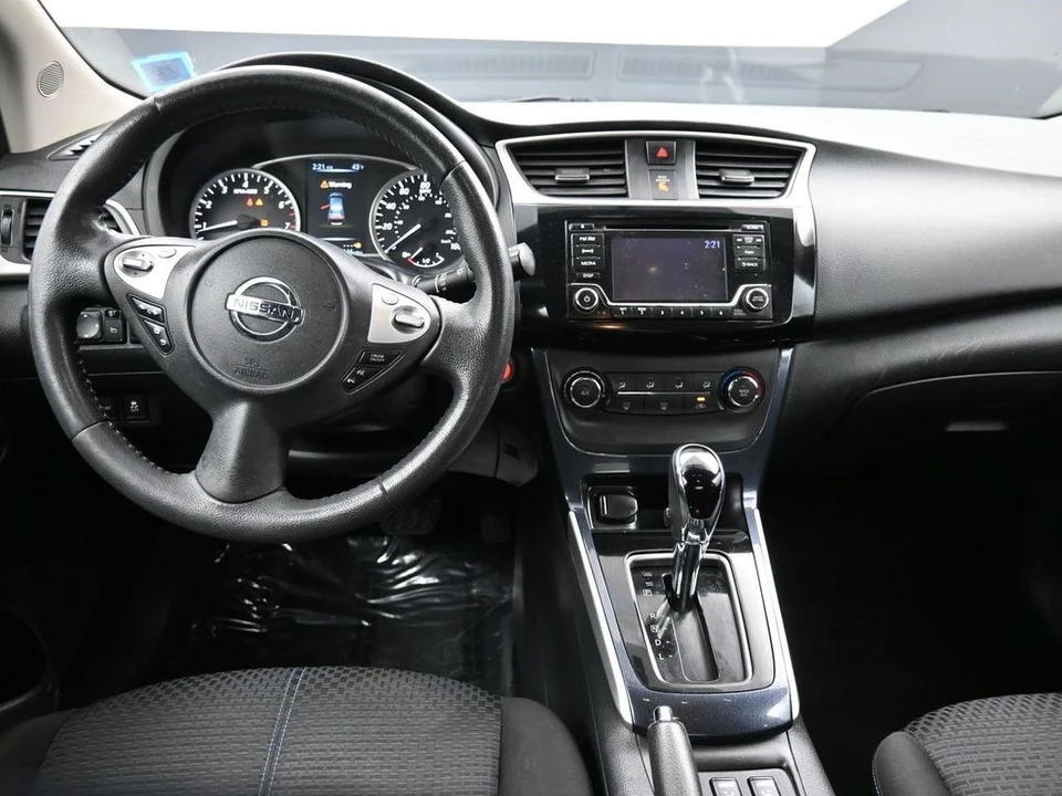 2016 Nissan Sentra 7th Gen - Image 19 of 21