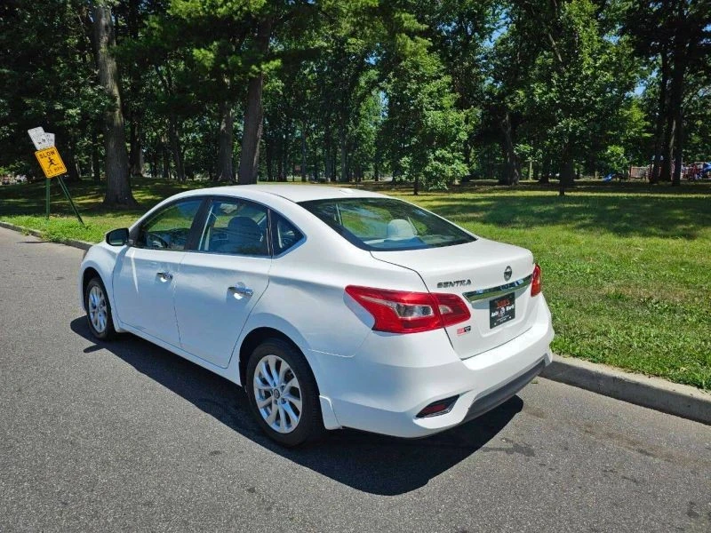 2016 Nissan Sentra 7th Gen - Image 9 of 12