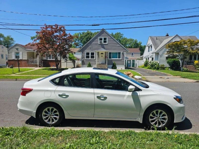 2016 Nissan Sentra 7th Gen - Image 6 of 12