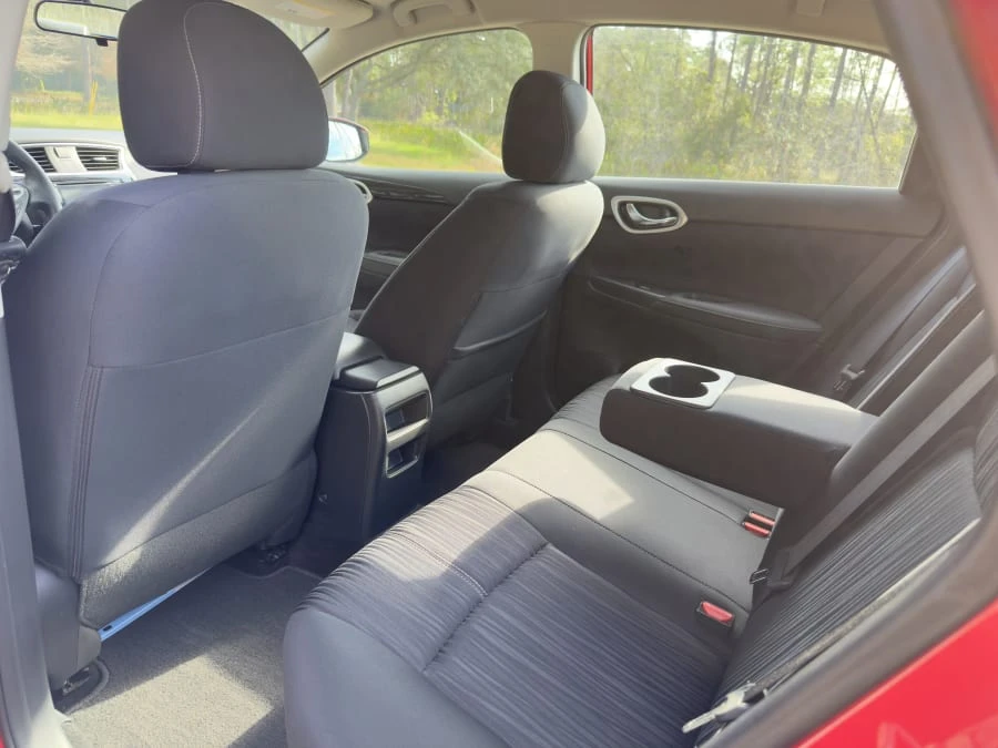 2016 Nissan Sentra 7th Gen - Image 19 of 31