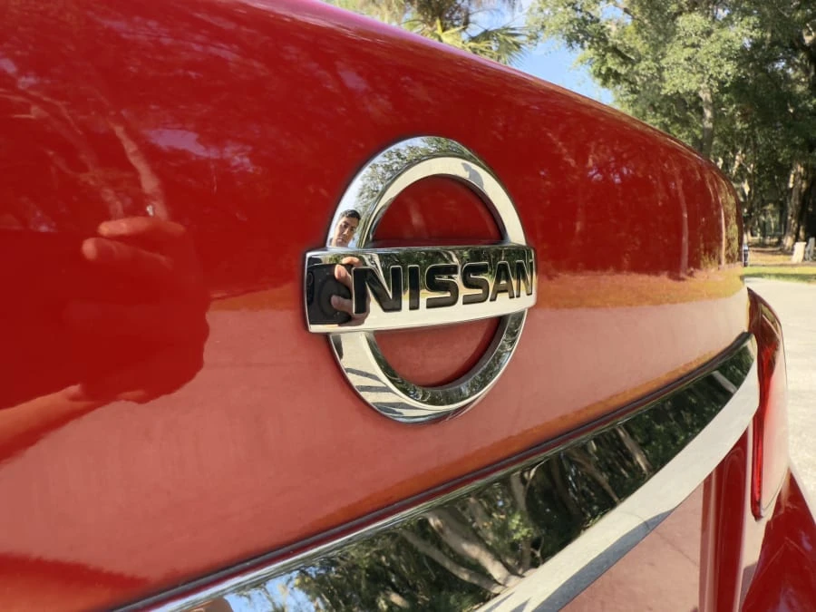 2016 Nissan Sentra 7th Gen - Image 10 of 31