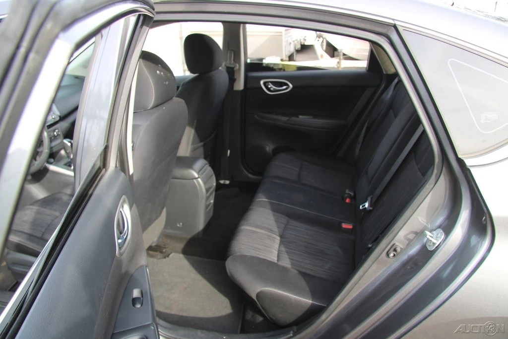 2016 Nissan Sentra 6th Gen - Image 19 of 21