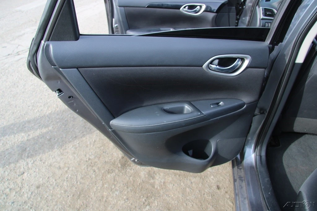 2016 Nissan Sentra 6th Gen - Image 18 of 21