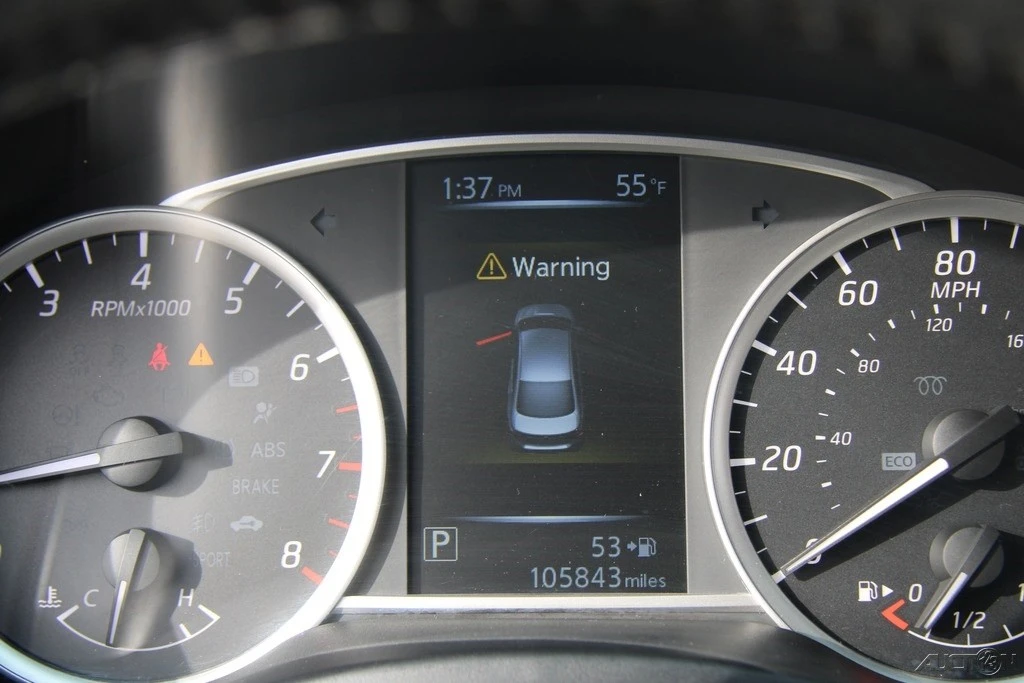 2016 Nissan Sentra 6th Gen - Image 15 of 21