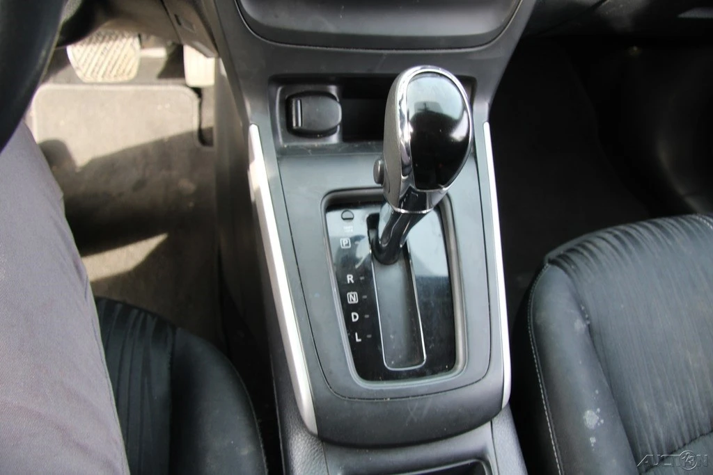 2016 Nissan Sentra 6th Gen - Image 17 of 21