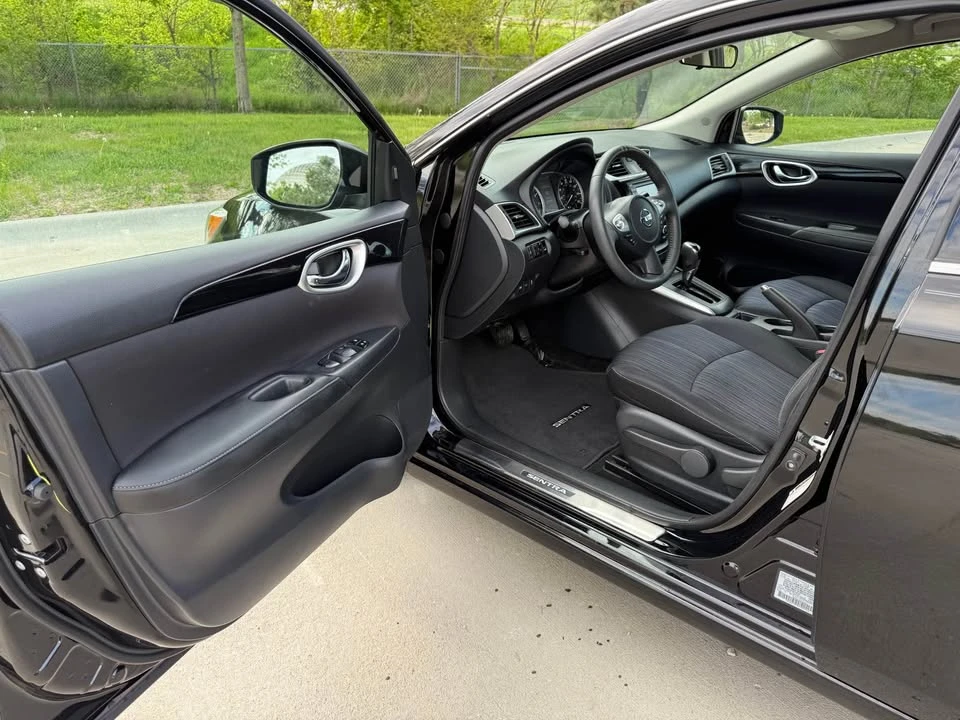 2016 Nissan Sentra 7th Gen - Image 5 of 20