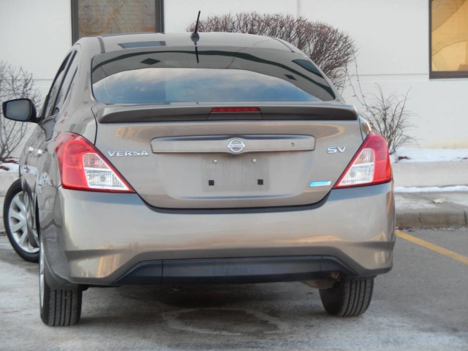 2016 Nissan Versa - Image 12 of 21