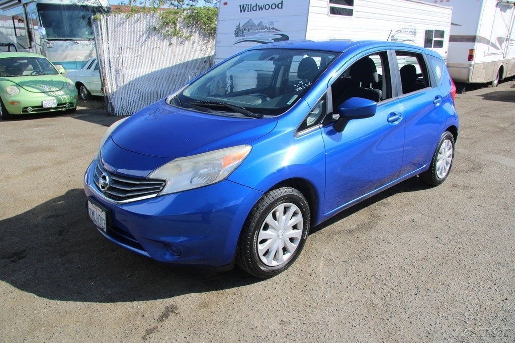 2016 Nissan Versa - Image 3 of 21