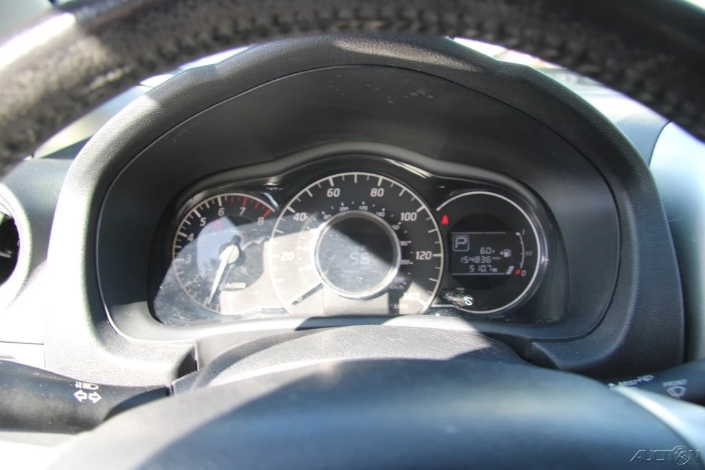 2016 Nissan Versa - Image 17 of 21