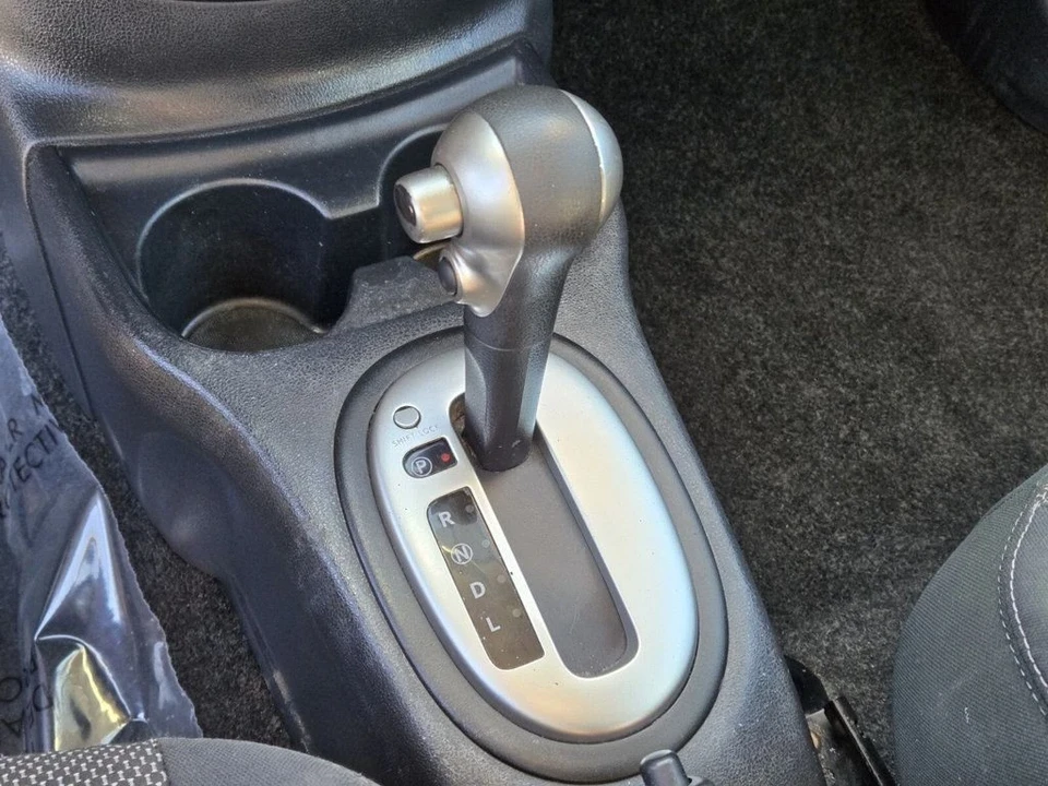 2016 Nissan Versa - Image 18 of 18