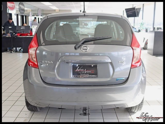 2016 Nissan Versa - Image 11 of 12