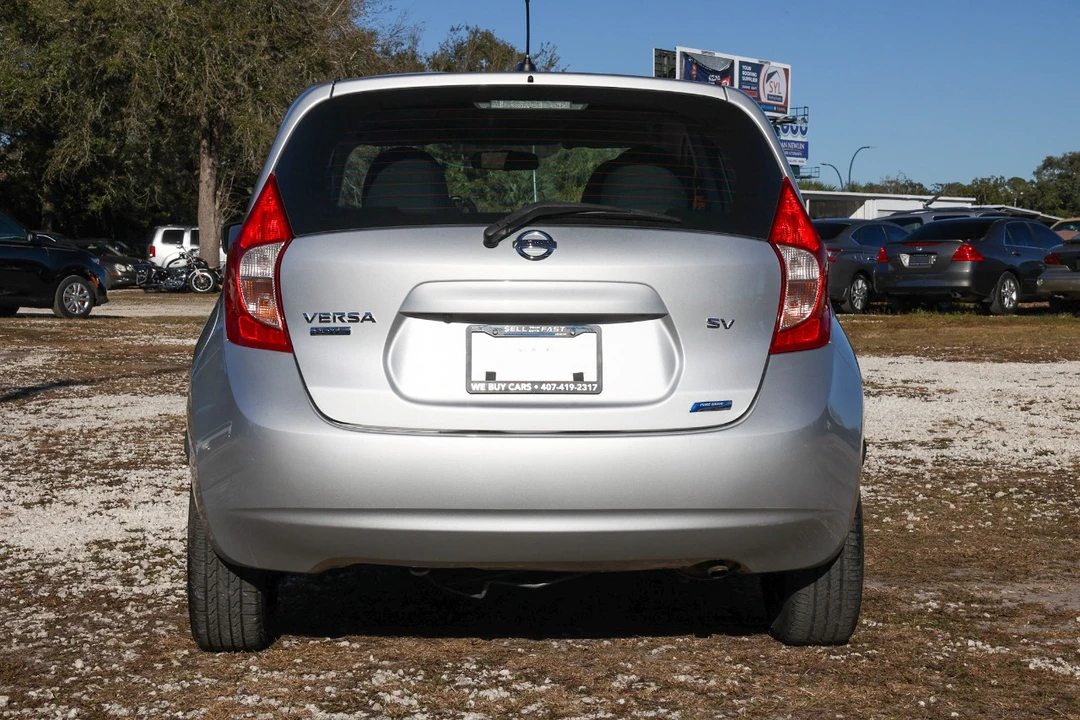 2016 Nissan Versa - Image 7 of 12