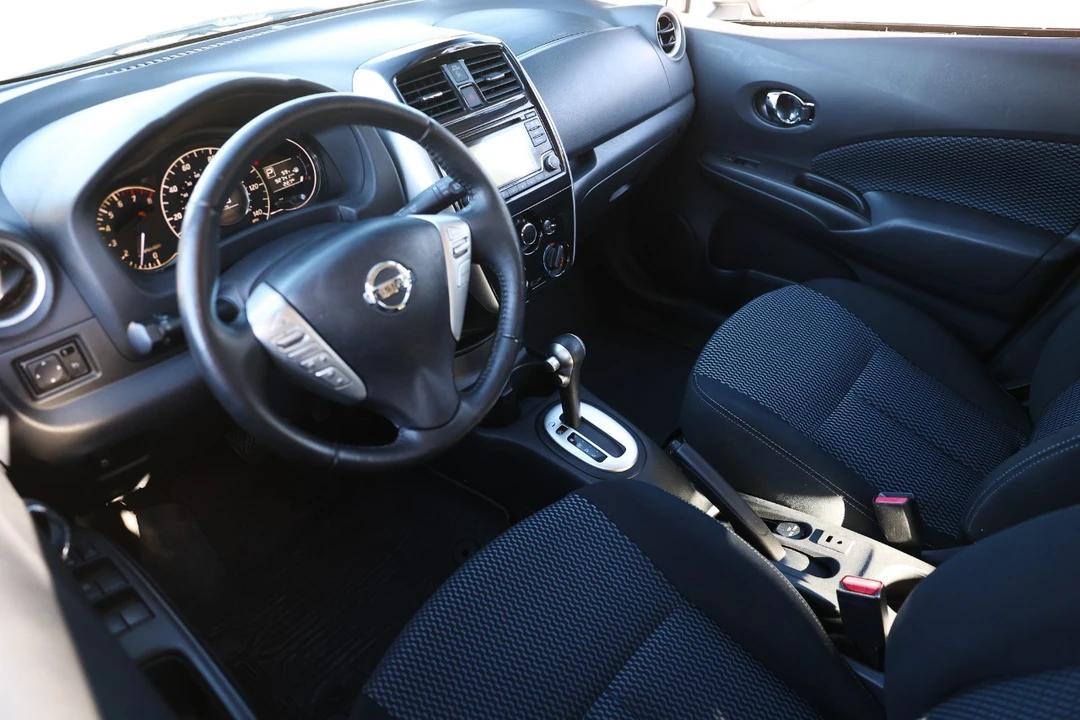 2016 Nissan Versa - Image 4 of 12