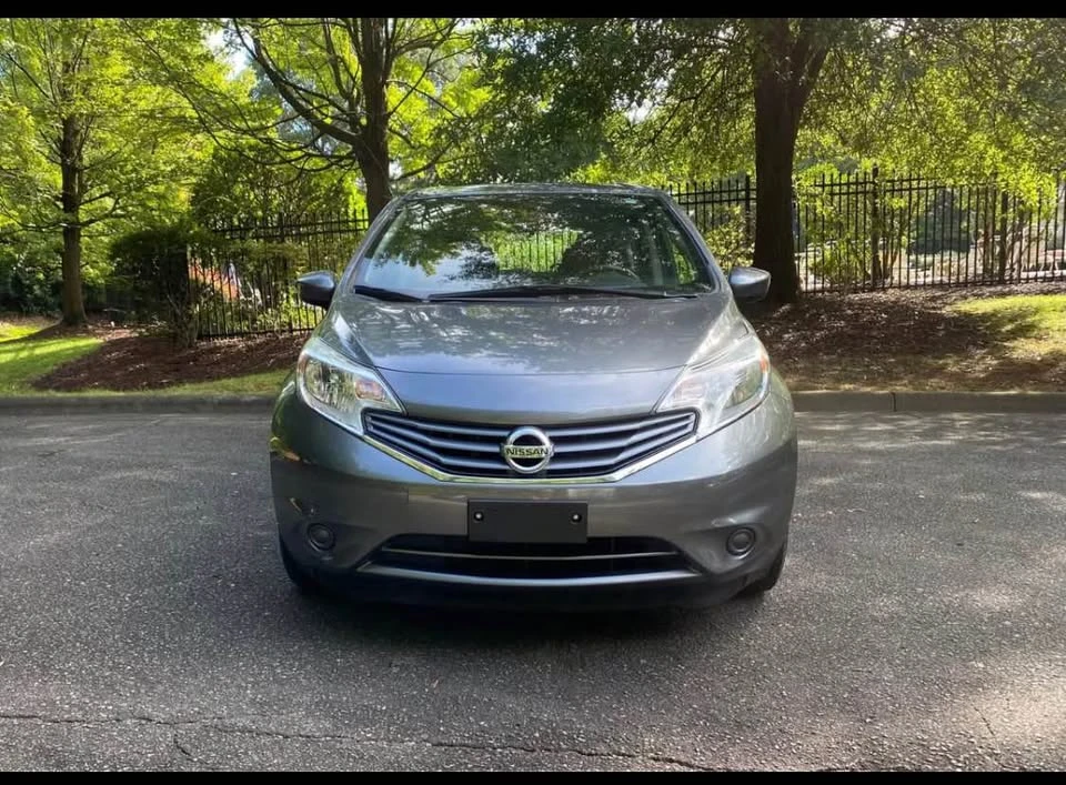2016 Nissan Versa - Image 4 of 17