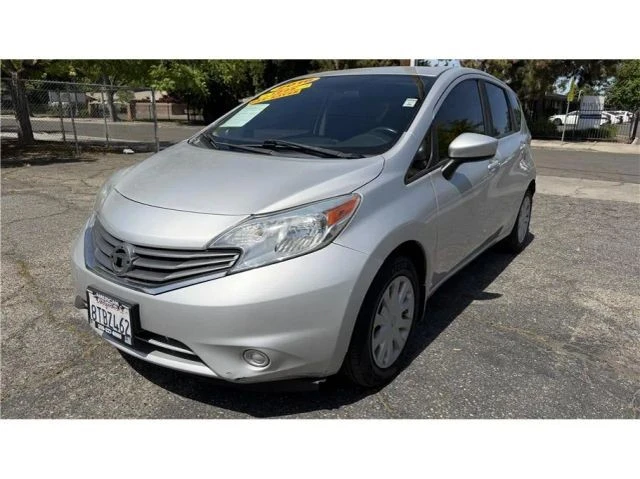 2016 Nissan Versa - Image 2 of 7
