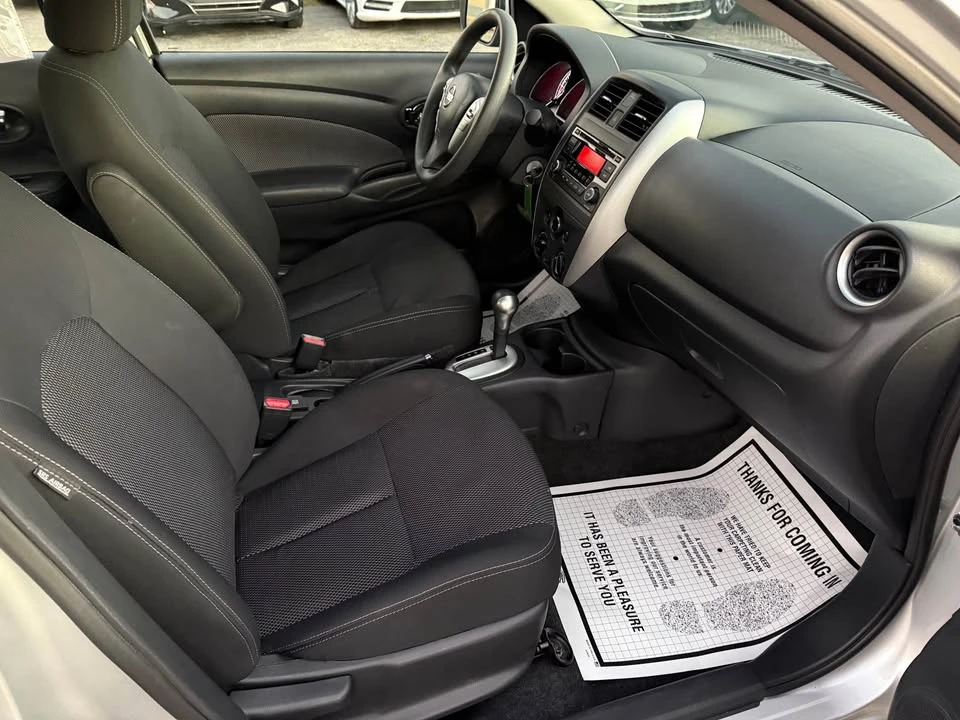 2016 Nissan Versa - Image 11 of 16