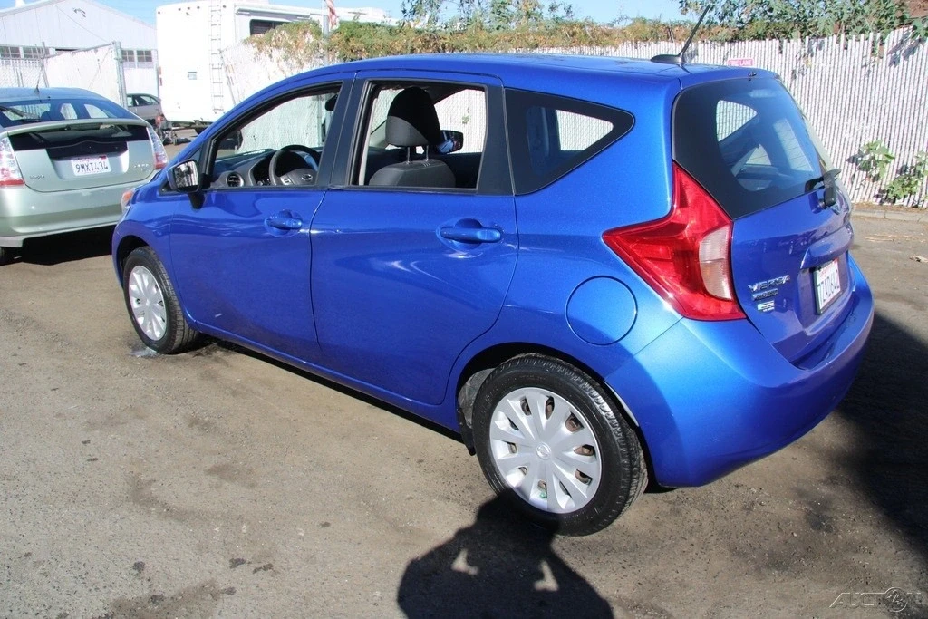 2016 Nissan Versa - Image 4 of 21
