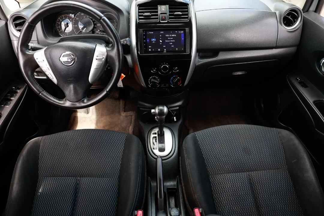 2016 Nissan Versa - Image 2 of 12