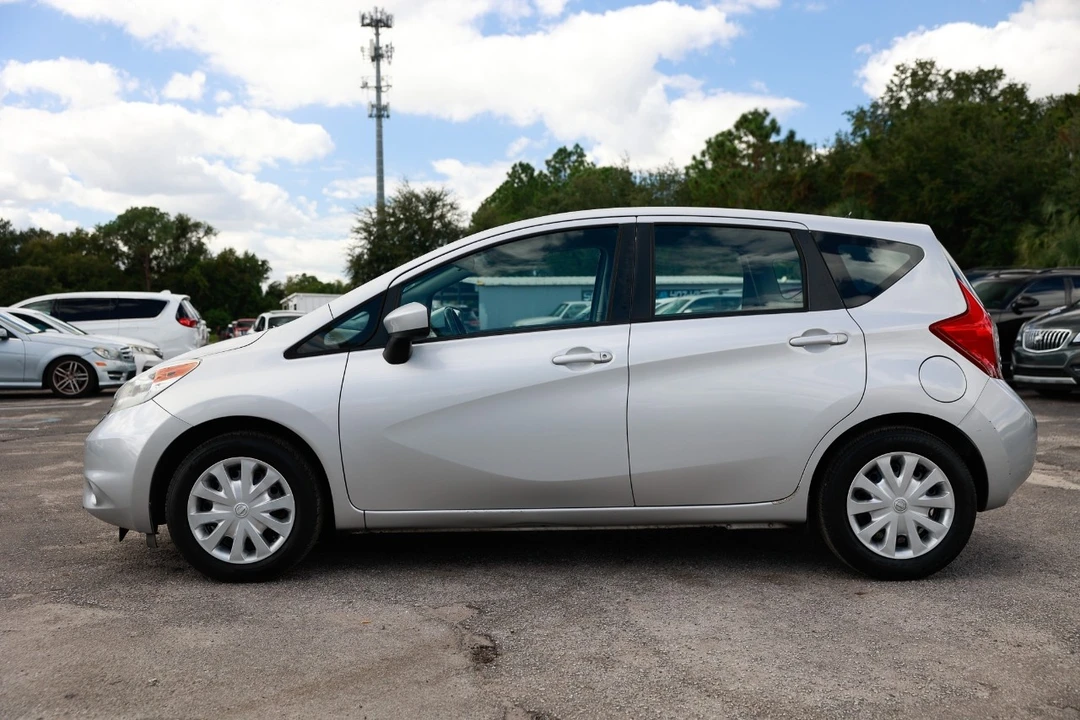 2016 Nissan Versa - Image 3 of 12