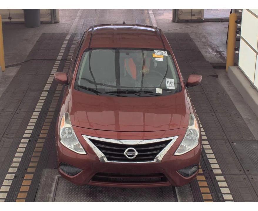 2016 Nissan Versa - Image 2 of 12