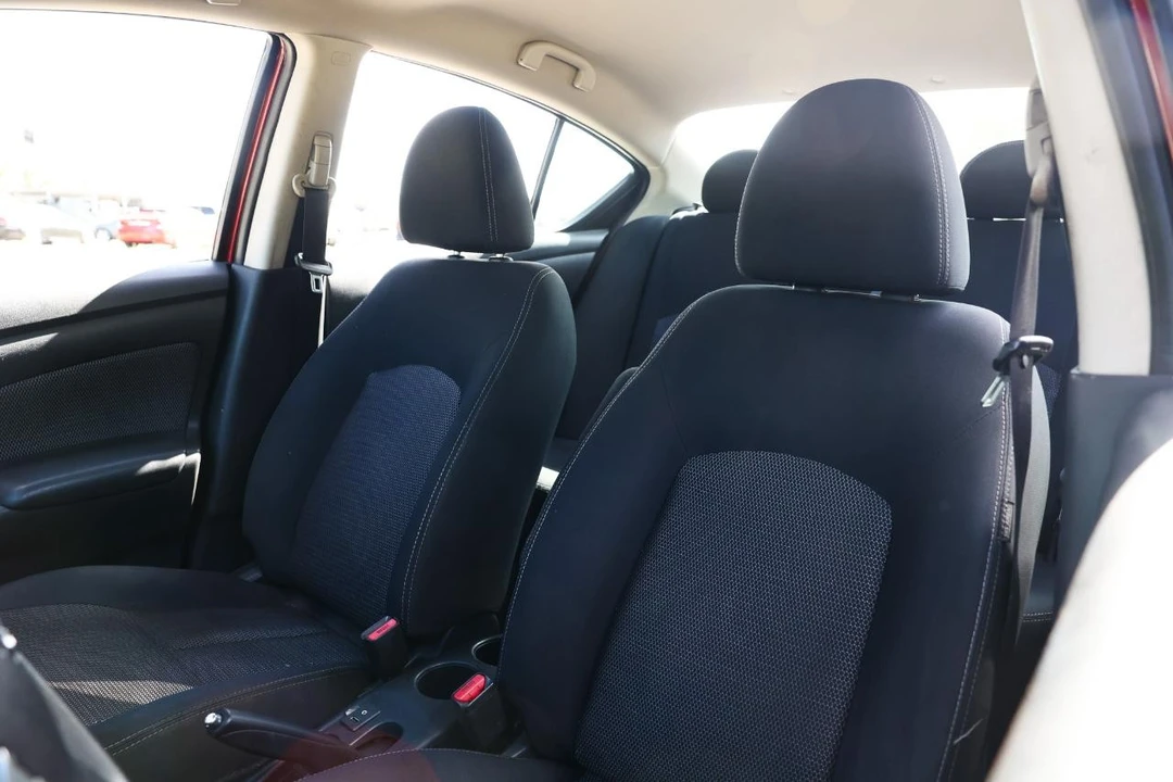 2016 Nissan Versa - Image 6 of 21