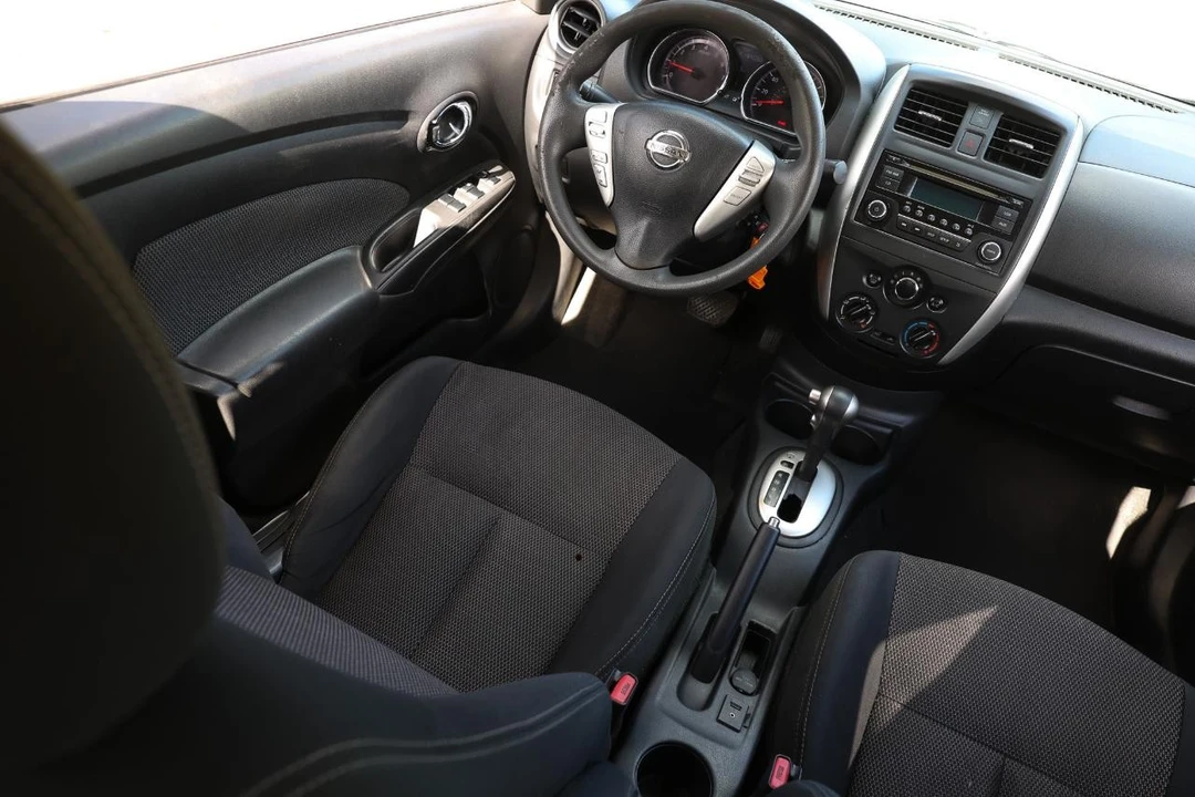 2016 Nissan Versa - Image 20 of 21