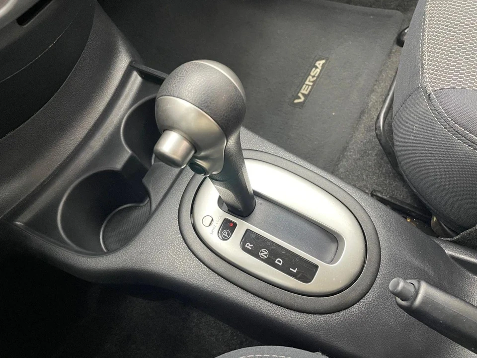 2016 Nissan Versa - Image 21 of 21