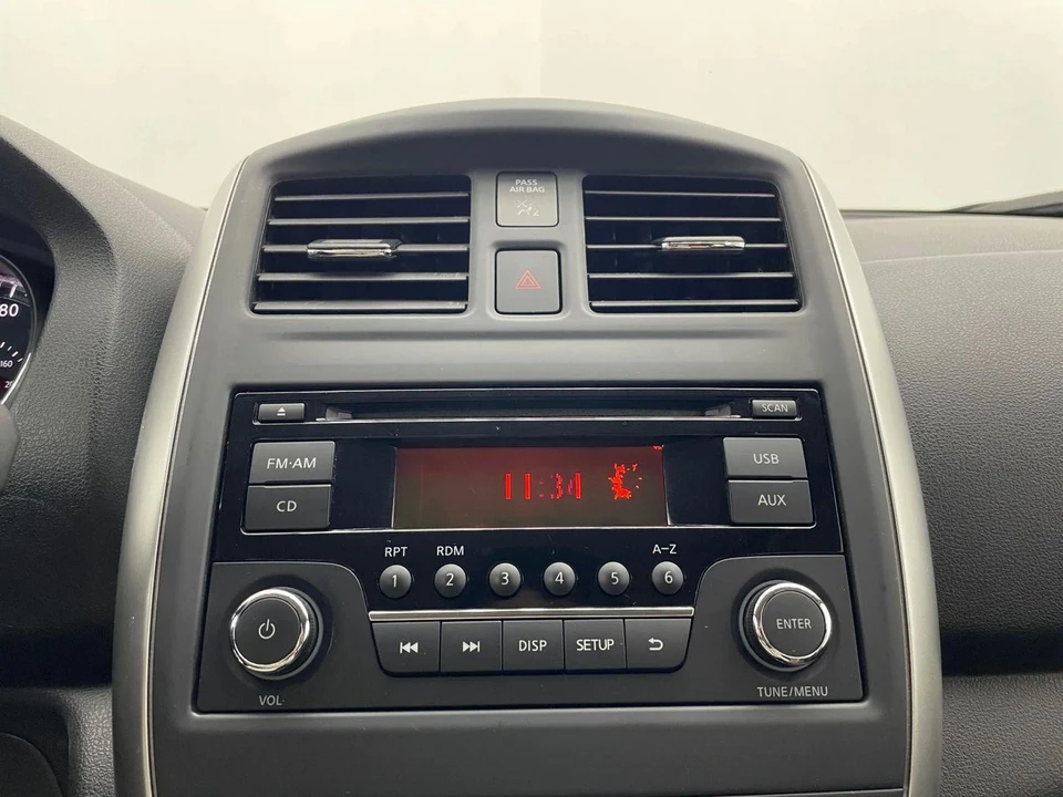 2016 Nissan Versa - Image 19 of 21