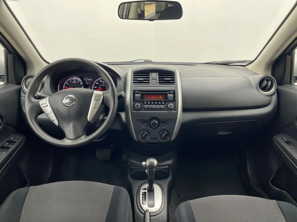 2016 Nissan Versa - Image 15 of 21