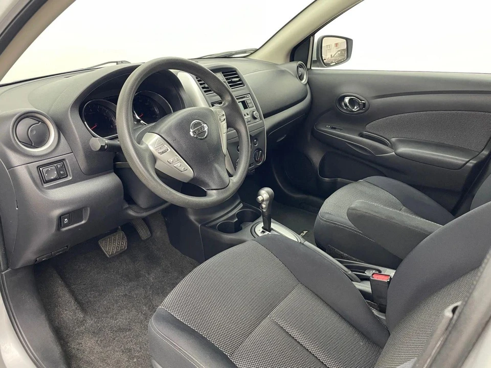 2016 Nissan Versa - Image 12 of 21