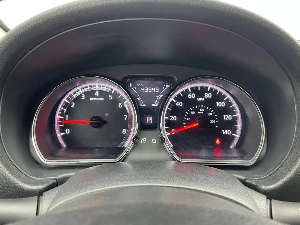 2016 Nissan Versa - Image 17 of 21