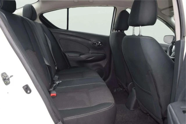 2016 Nissan Versa - Image 14 of 21