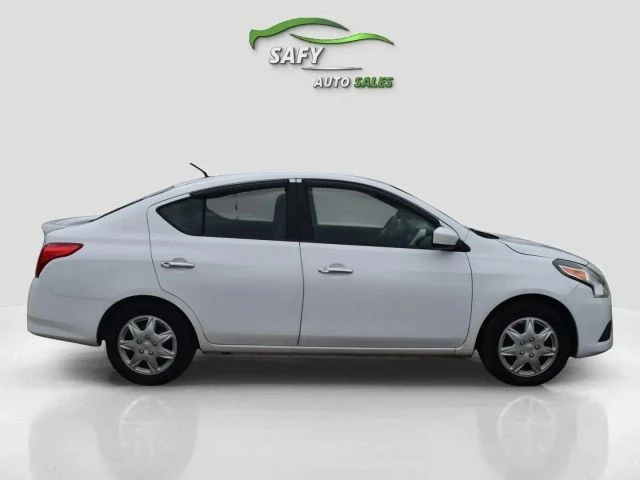 2016 Nissan Versa - Image 7 of 21