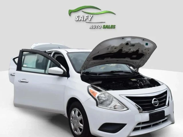 2016 Nissan Versa - Image 17 of 21