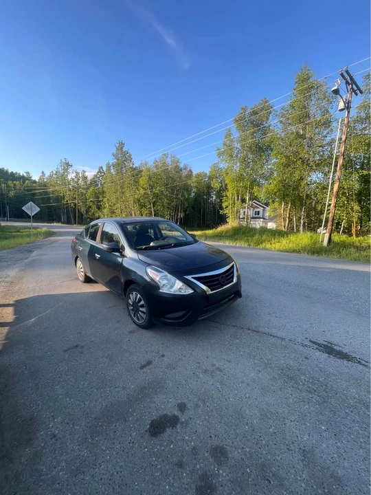 2016 Nissan Versa - Image 2 of 7