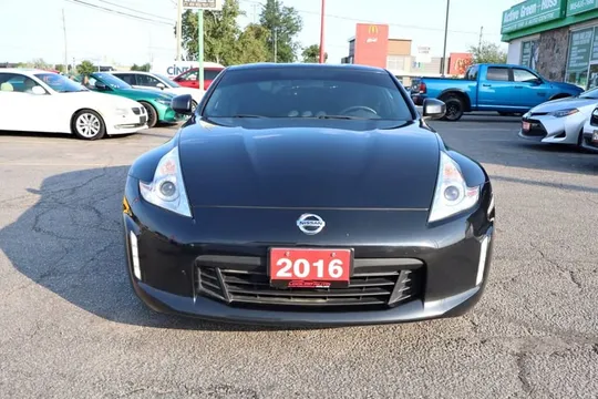 2016 Nissan 370Z Coupe Touring