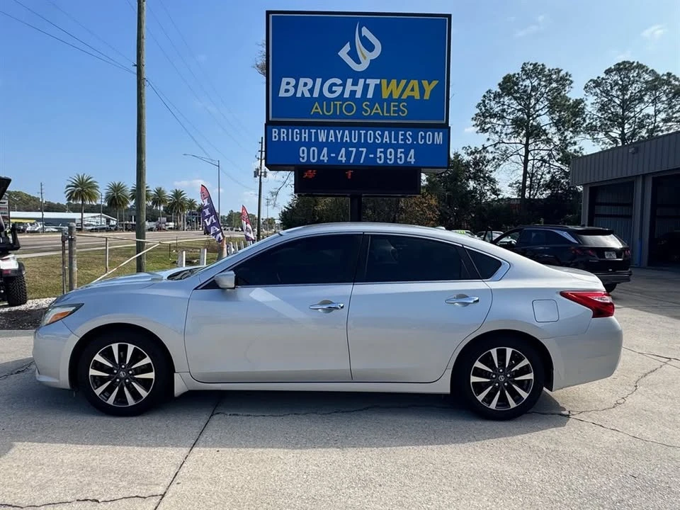 2016 Nissan Altima 5th Gen - Image 2 of 13