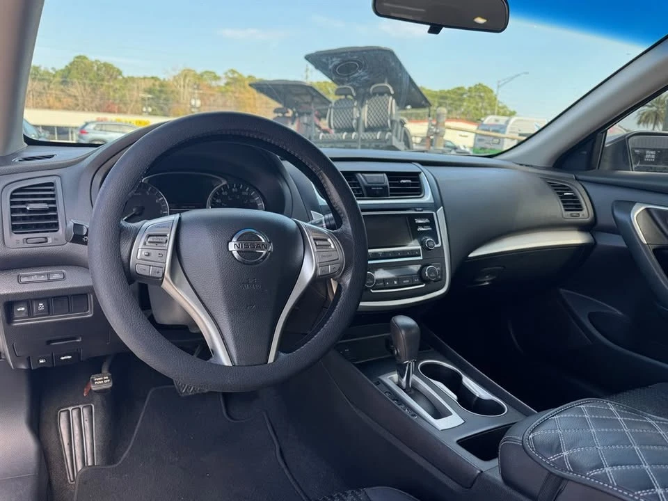 2016 Nissan Altima 5th Gen - Image 10 of 13