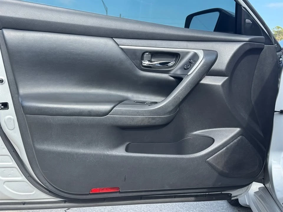 2016 Nissan Altima 5th Gen - Image 13 of 13