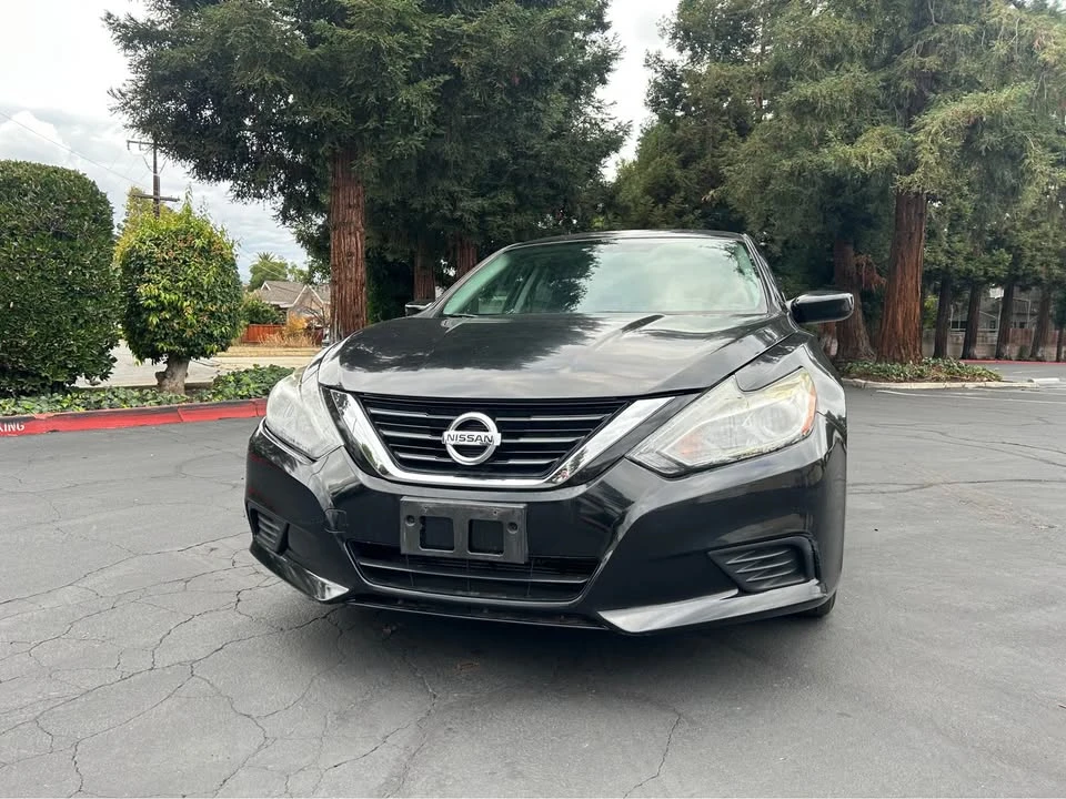 2016 Nissan Altima 5th Gen - Image 2 of 15