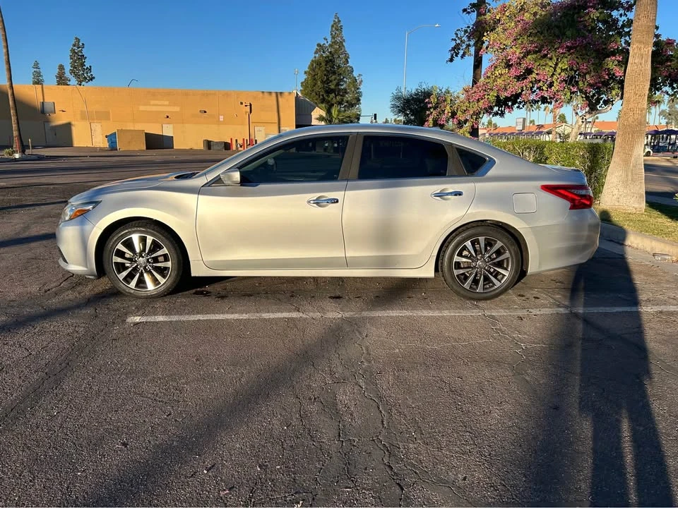 2016 Nissan Altima 5th Gen - Image 8 of 11